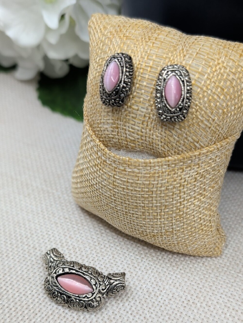 Vintage Silver Tone Pink Cat's Eye Pendant & Earring Set Demi Parure - Picture 15 of 17